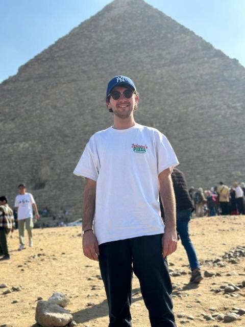 Black Pyramids View Hotel